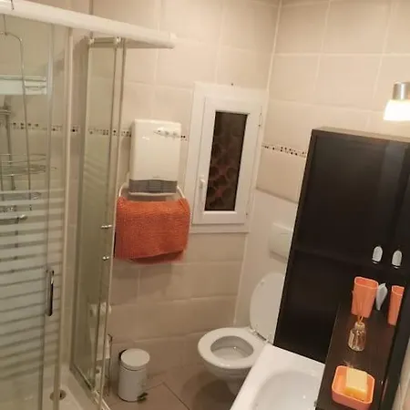 T2 Standing Climatisation - Roof Commun Apartment *
